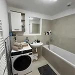 Luxury 아파트 *